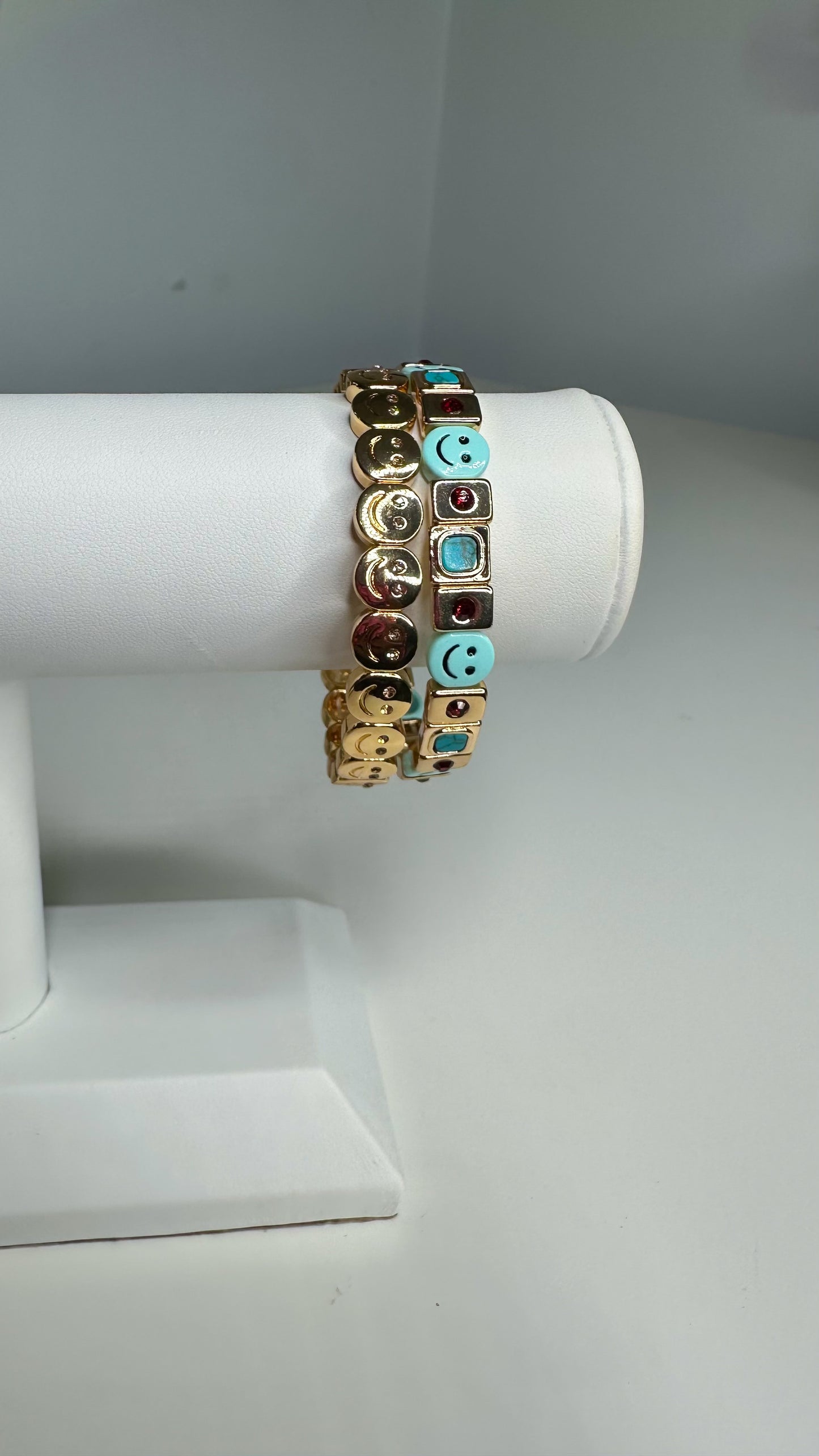 Turquoise Gems Smiley Set