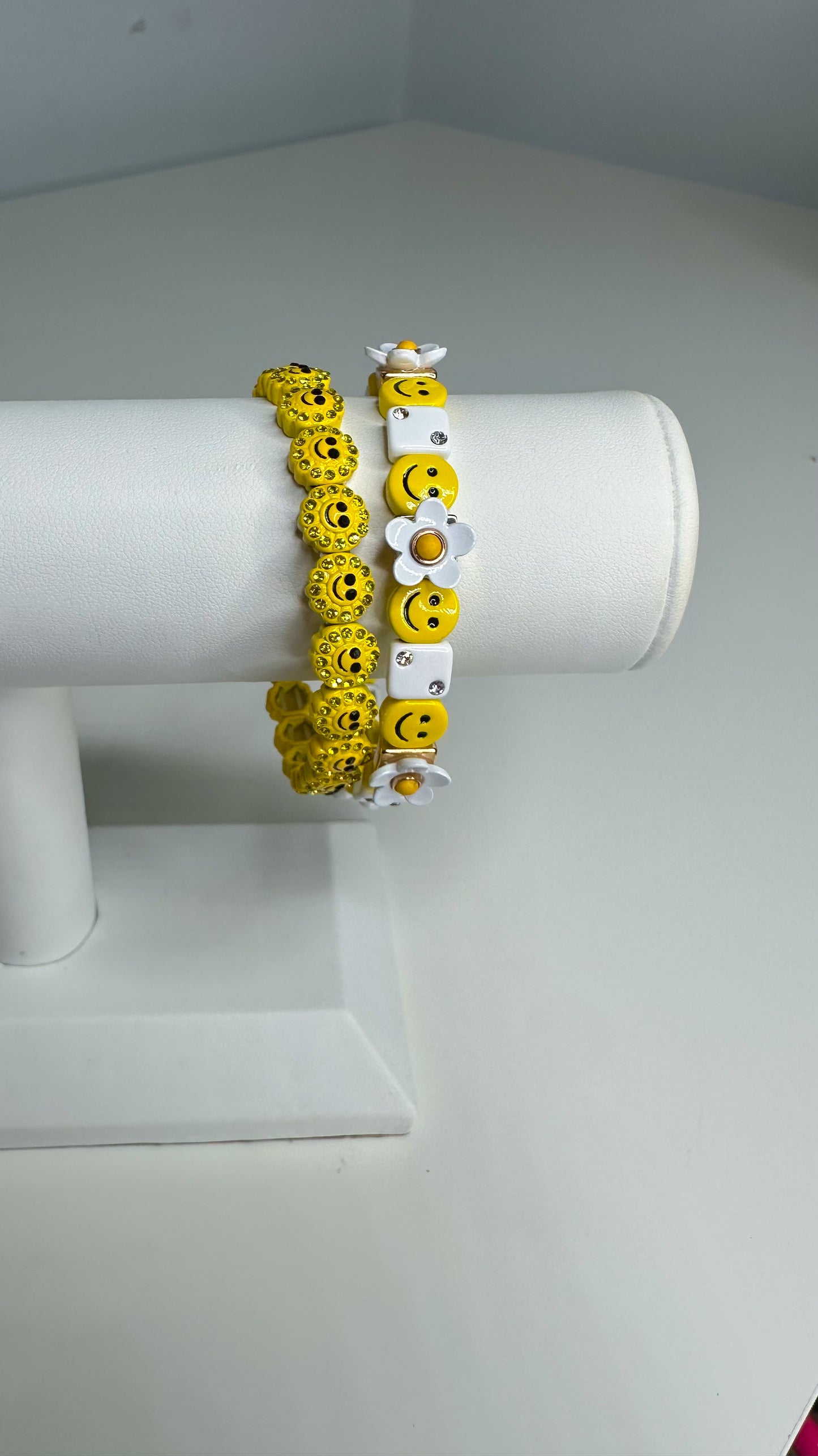 Daisy Girl Smiley Set
