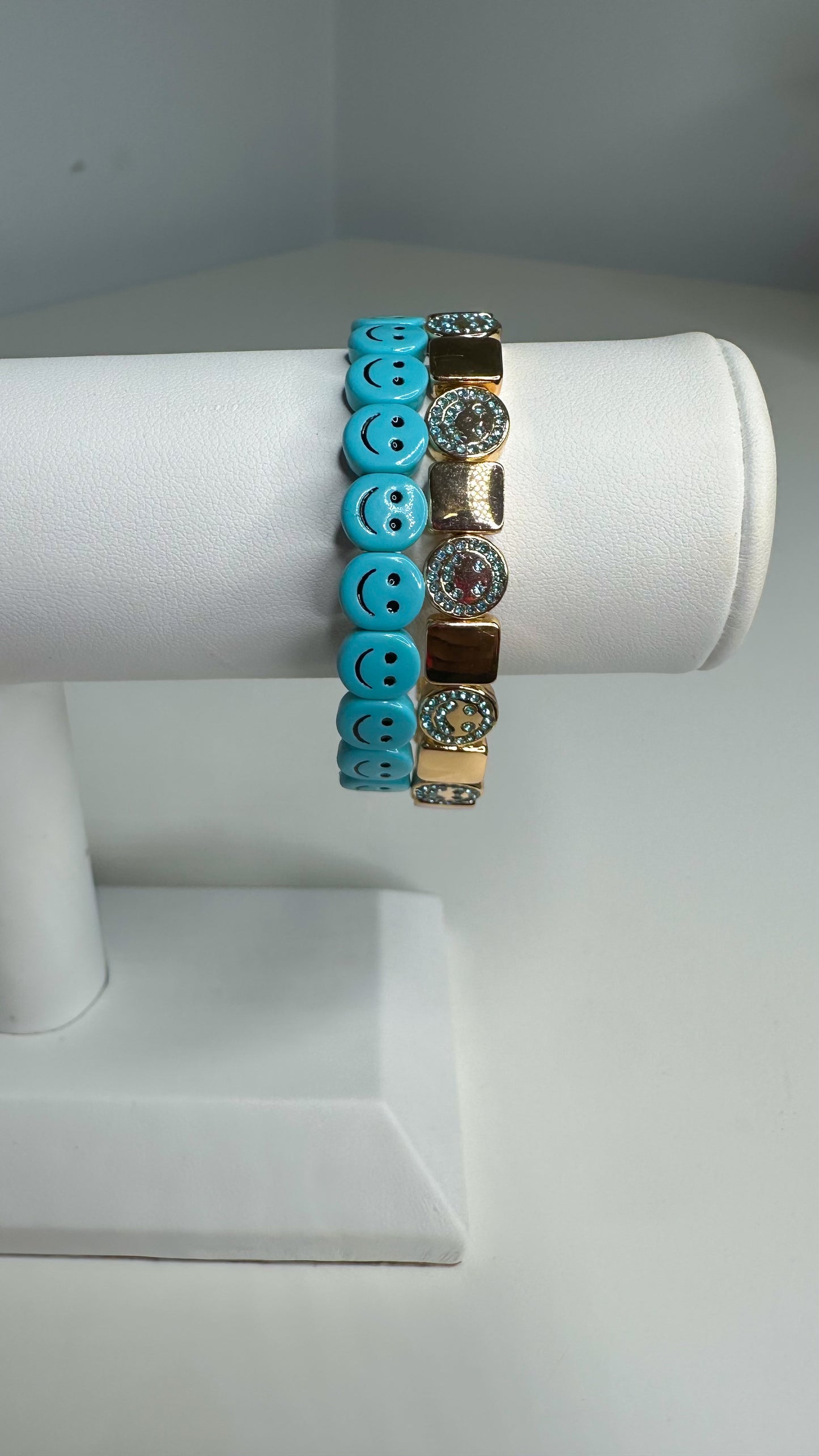 Beachy Vibes Smiley Set